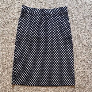NWT LOFT Navy Blue and White Pencil Skirt M